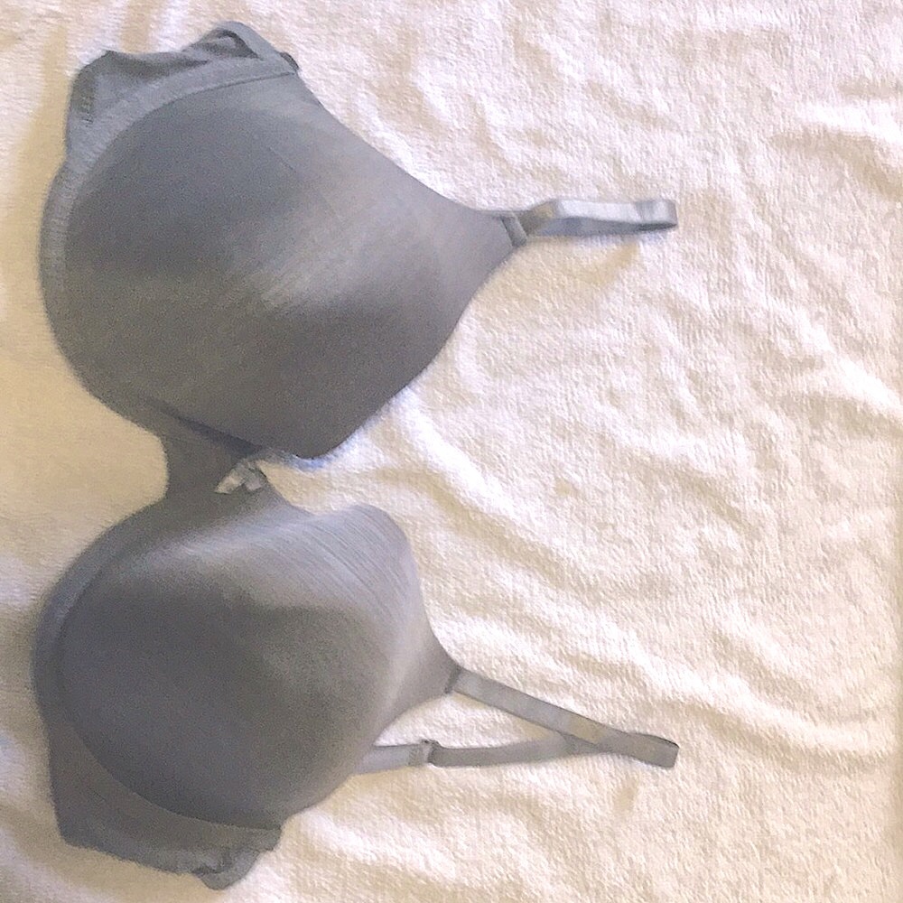 Secret Treasures Gray (38DD) Tee-Shirt Bra!!
